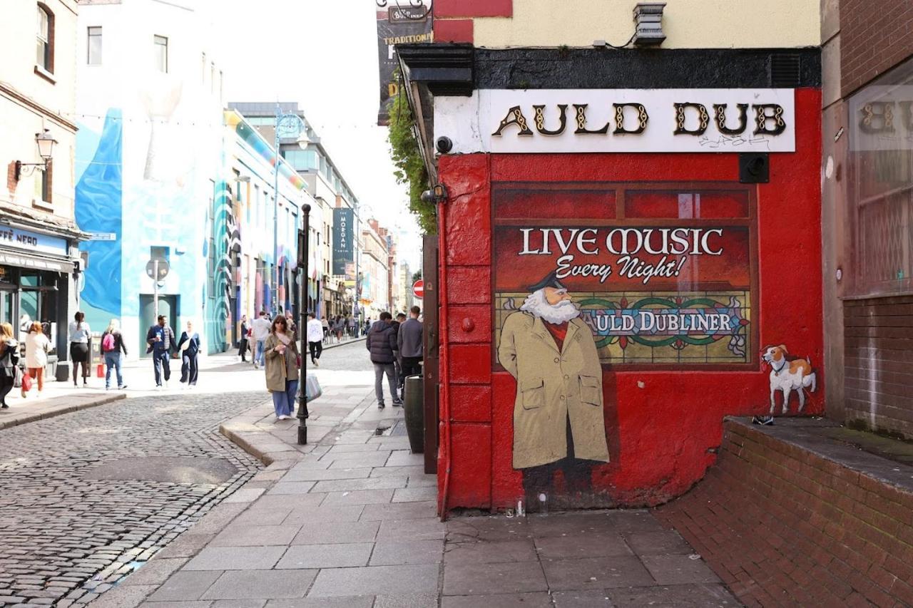 The Auld Dubliner Hotel Exterior foto